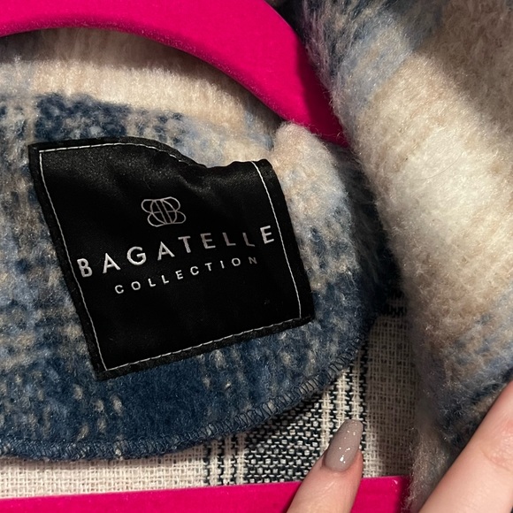 Bagatelle Blue and white Shacket - Picture 4 of 5